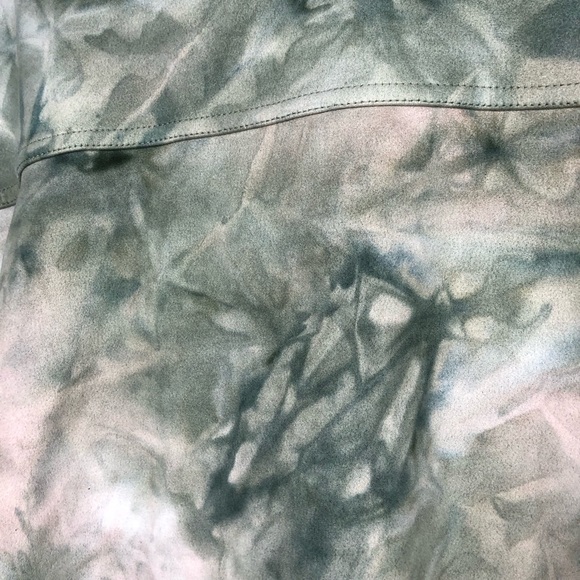 Black Label By C’EST TOI Green Tie Dye Raw Hem Swede Cropped Jacket Size Large - Picture 4 of 7